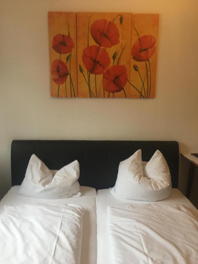 Hotel Zum Taunus Eppstein Luaran gambar